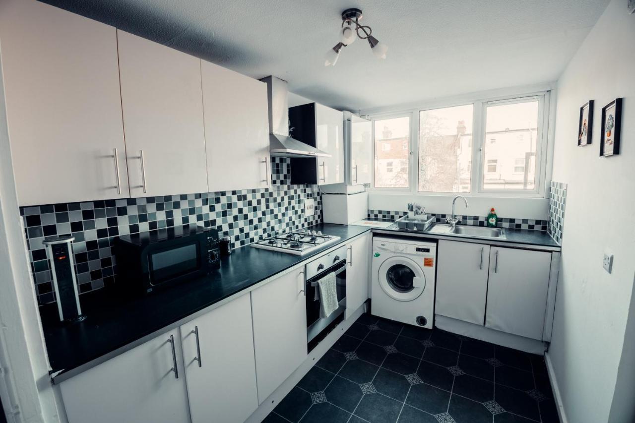Comfy Home-Wood Green London Bagian luar foto